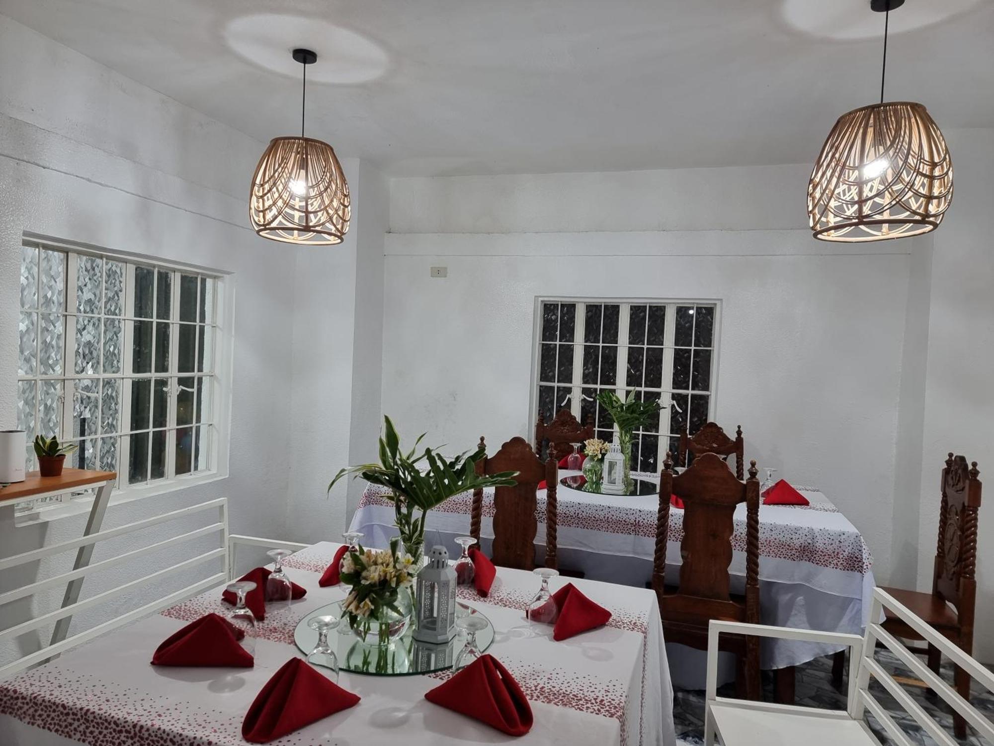 Country Home In Silang Tagaytay Εξωτερικό φωτογραφία